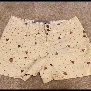 Daughters of the liberation bee shorts